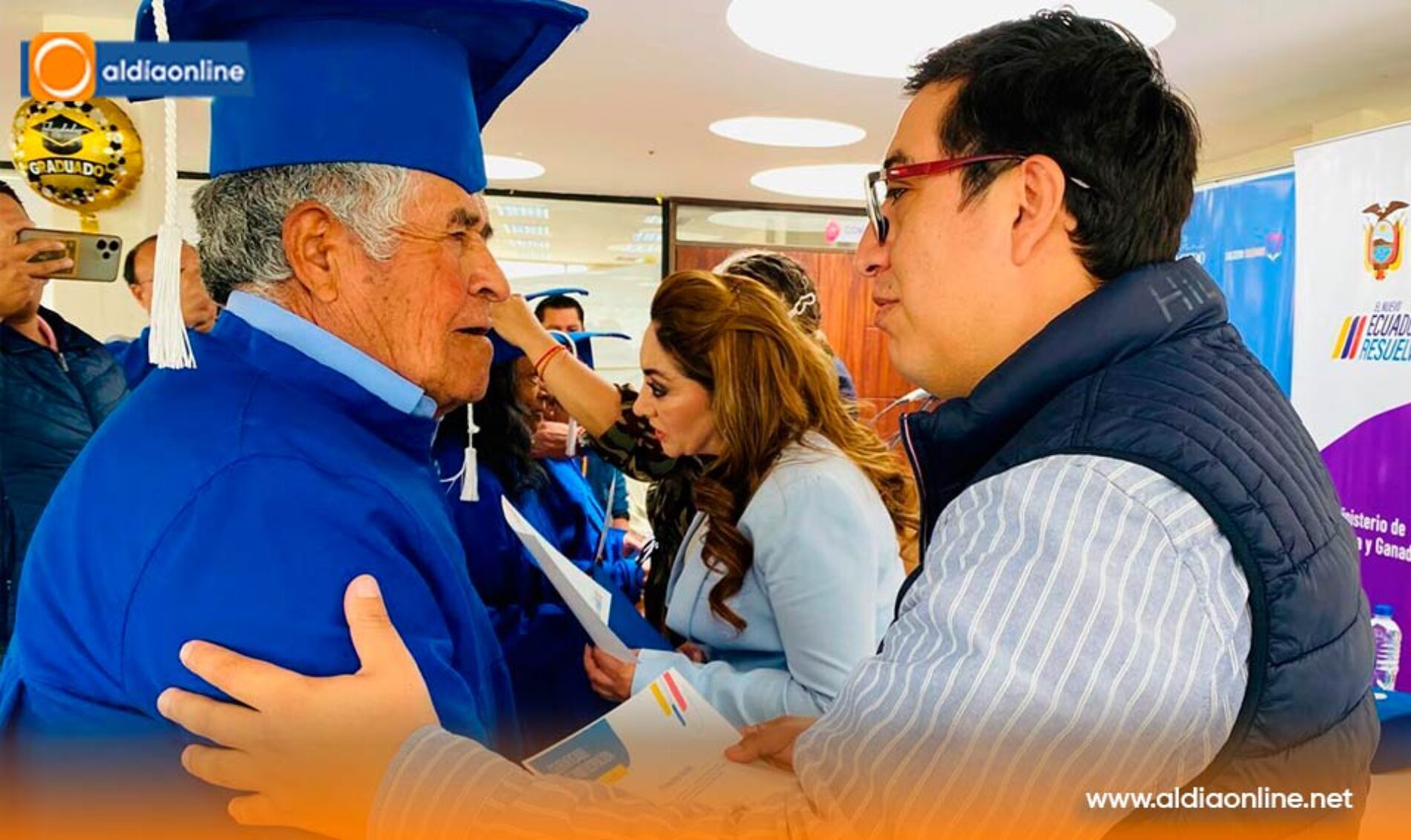 ADULTOS MAYORES DE SALCEDO ACTUALIZAN SUS CONOCIMIENTOS EN PRÁCTICAS AGRÍCOLAS SOSTENIBLES 