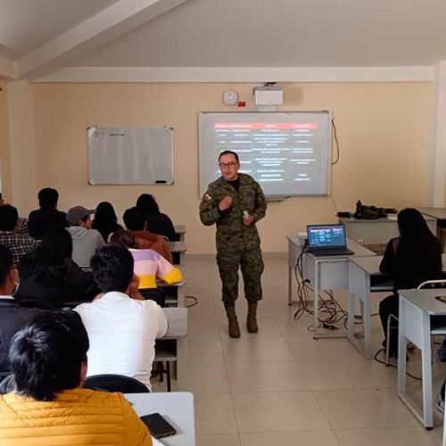 BRIGADA PATRIA IMPARTE CONOCIMIENTOS DE REPRODUCCIÓN EQUINA