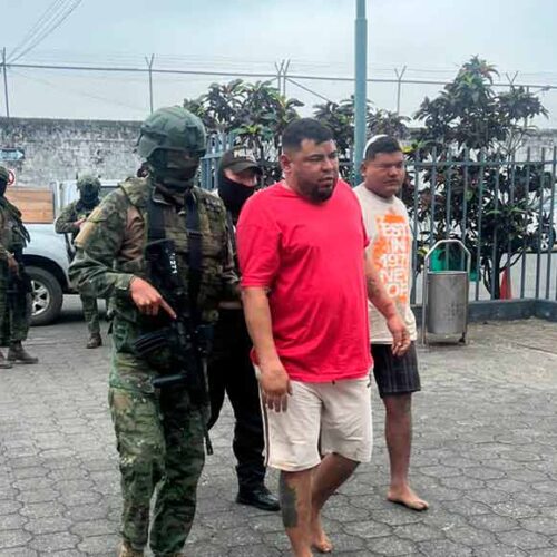 EJÉRCITO ECUATORIANO DESMANTELA UNA RED DE NARCOTRÁFICO EN QUEVEDO