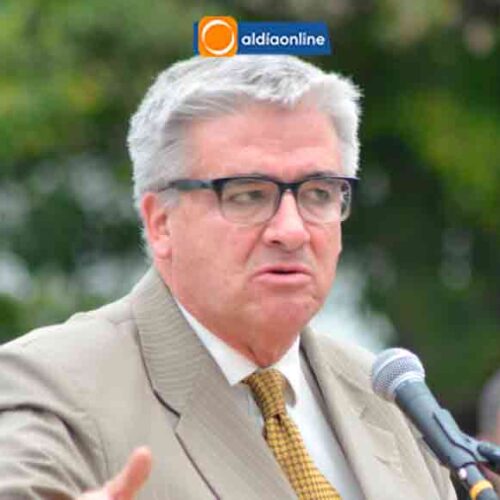 HISTORIADOR PAÚL  GARCÍA LANAS PRESENTÓ EL LIBRO “100 AÑOS DEL MONUMENTO A VICENTE LEÓN” (VIDEO)