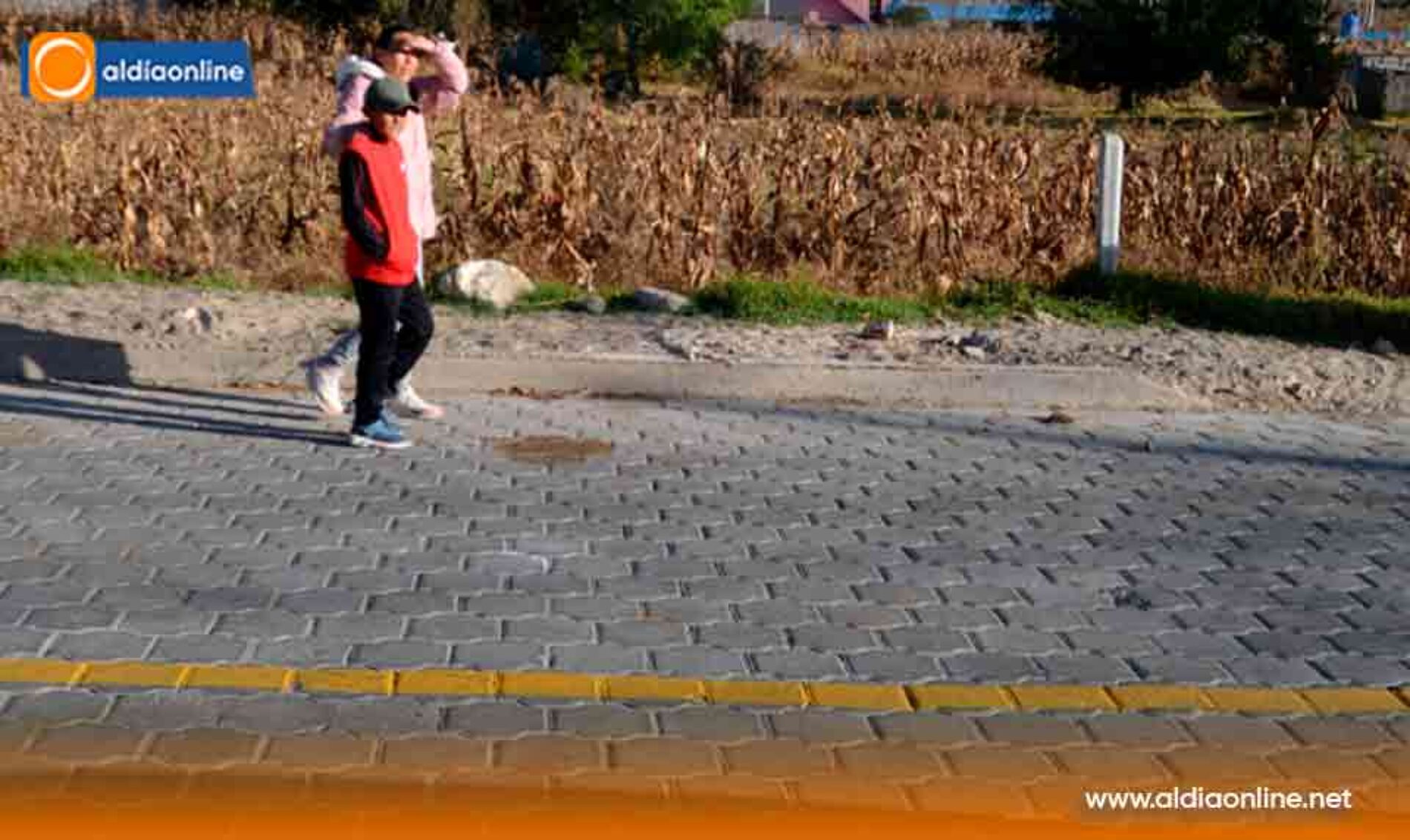 BARRIO ISIMBO 2 RECIBEN 6 MIL METROS CUADRADOS DE ADOQUINADO CON 110 MIL DÓLARES DE INVERSIÓN (VIDEO)