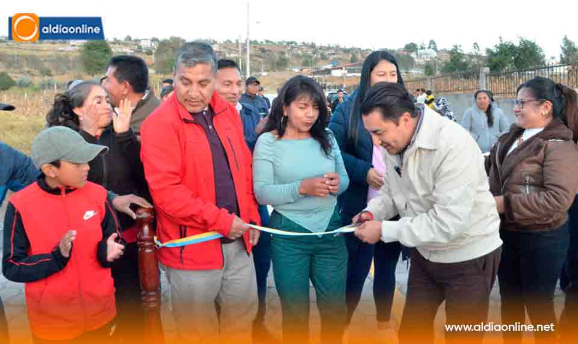 BARRIO ISIMBO 2 RECIBEN 6 MIL METROS CUADRADOS DE ADOQUINADO CON 110 MIL DÓLARES DE INVERSIÓN (VIDEO)