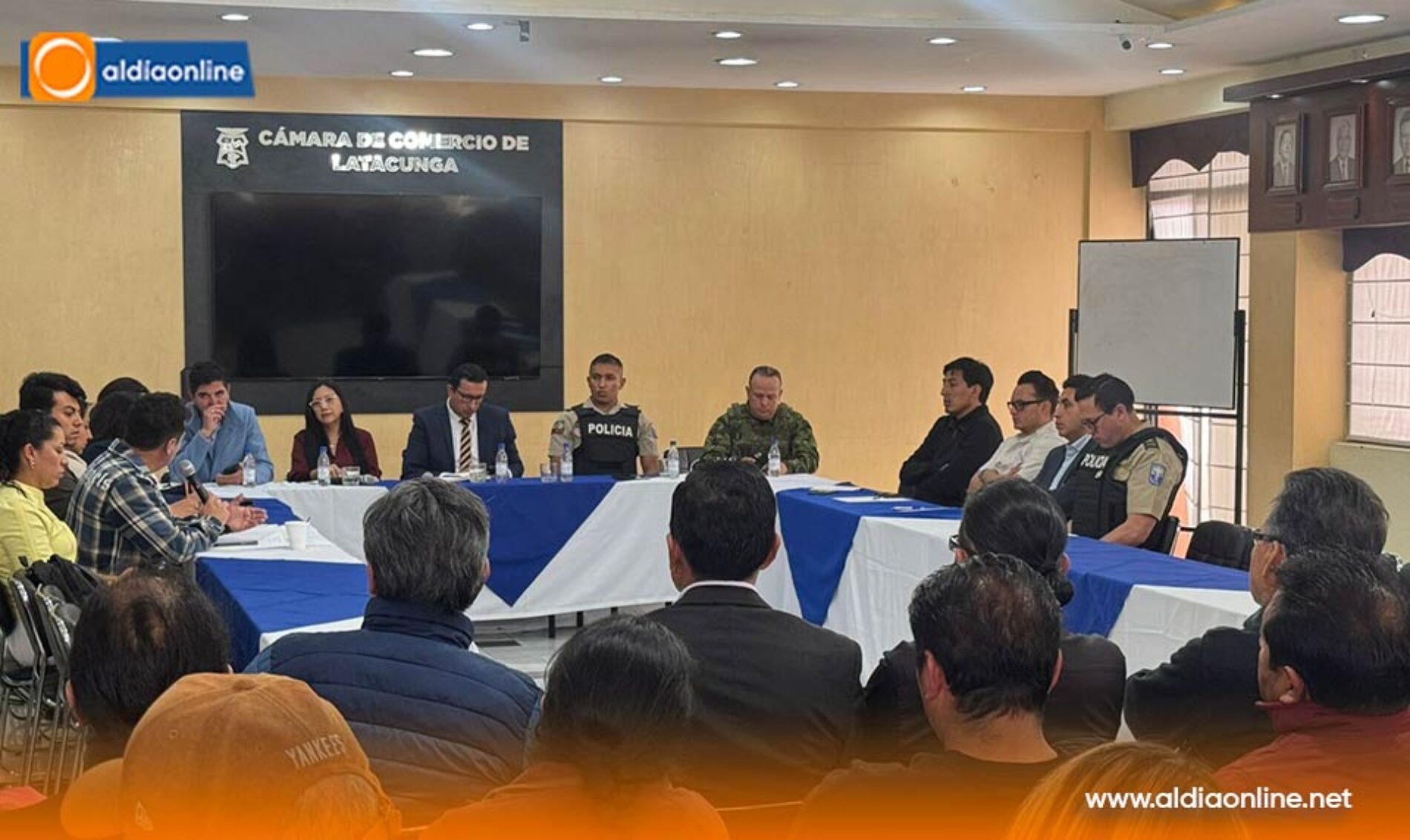 CÁMARA DE COMERCIO DE LATACUNGA DARÁ SEGUIMIENTO A PETICIÓN EN AYUDA DE COMERCIANTES