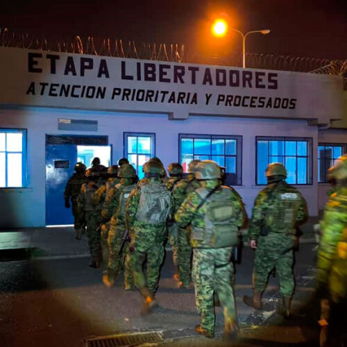 BLOQUE DE SEGURIDAD FRUSTRA INTENTO DE AMOTINAMIENTO DURANTE NUEVA INTERVENCIÓN EN EL CPL COTOPAXI NO. 1