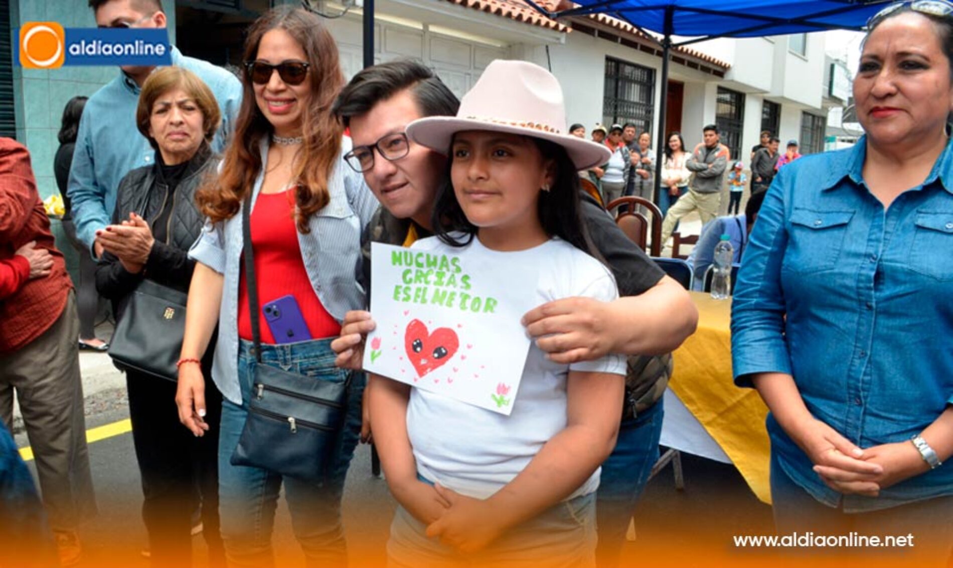 “UNA OBRA POR SEMANA” SE CUMPLE EN SALCEDO Y SE INAUGURÓ  VÍA 32 EN LA CALLE ABDÓN CALDERÓN (VIDEO)