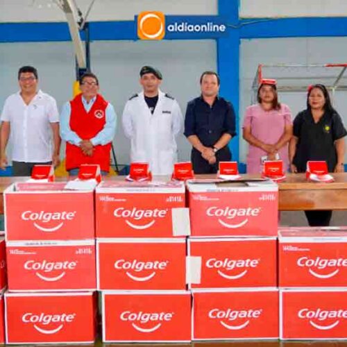 EJÉRCITO ECUATORIANO FUNDACIÓN Y EMPRESA PRIVADA LLEVARON “SONRISAS BRILLANTES” A MÁS DE 1500 NIÑOS EN LA MANÁ Y QUEVEDO