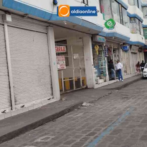 COMERCIANTES DEL CENTRO DE LATACUNGA  SOLICITARÁN A GOBERNADOR LEVANTAR LA  RESTRICCIÓN DEL PASO PEATONAL