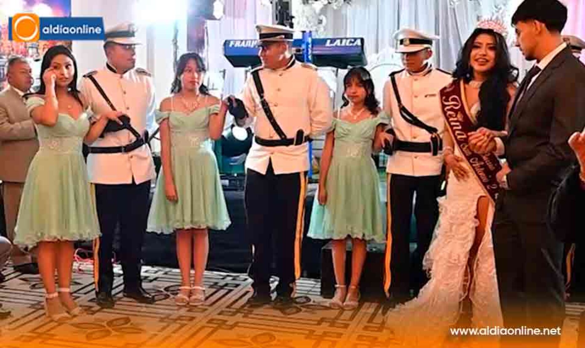 CARLA “I” REINA DEL BARRIO SAN ANTONIO 2 DEL CANTÓN SALCEDO FUE CORONADA Y EXALTADA (VIDEO)