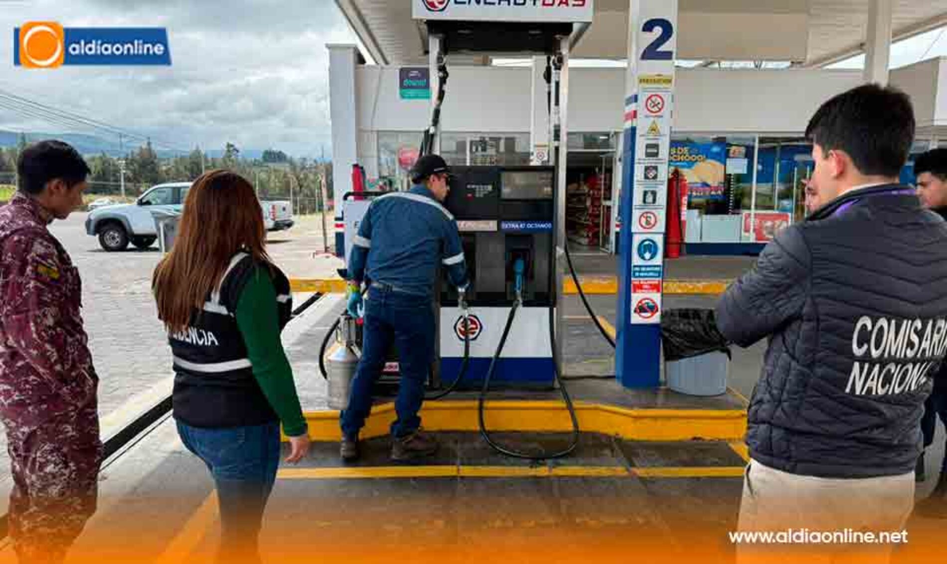 OPERATIVO DE CONTROL DE HIDROCARBUROS Y GLP EN ESTACIONES DE SERVICIO DEL CANTÓN LATACUNGA