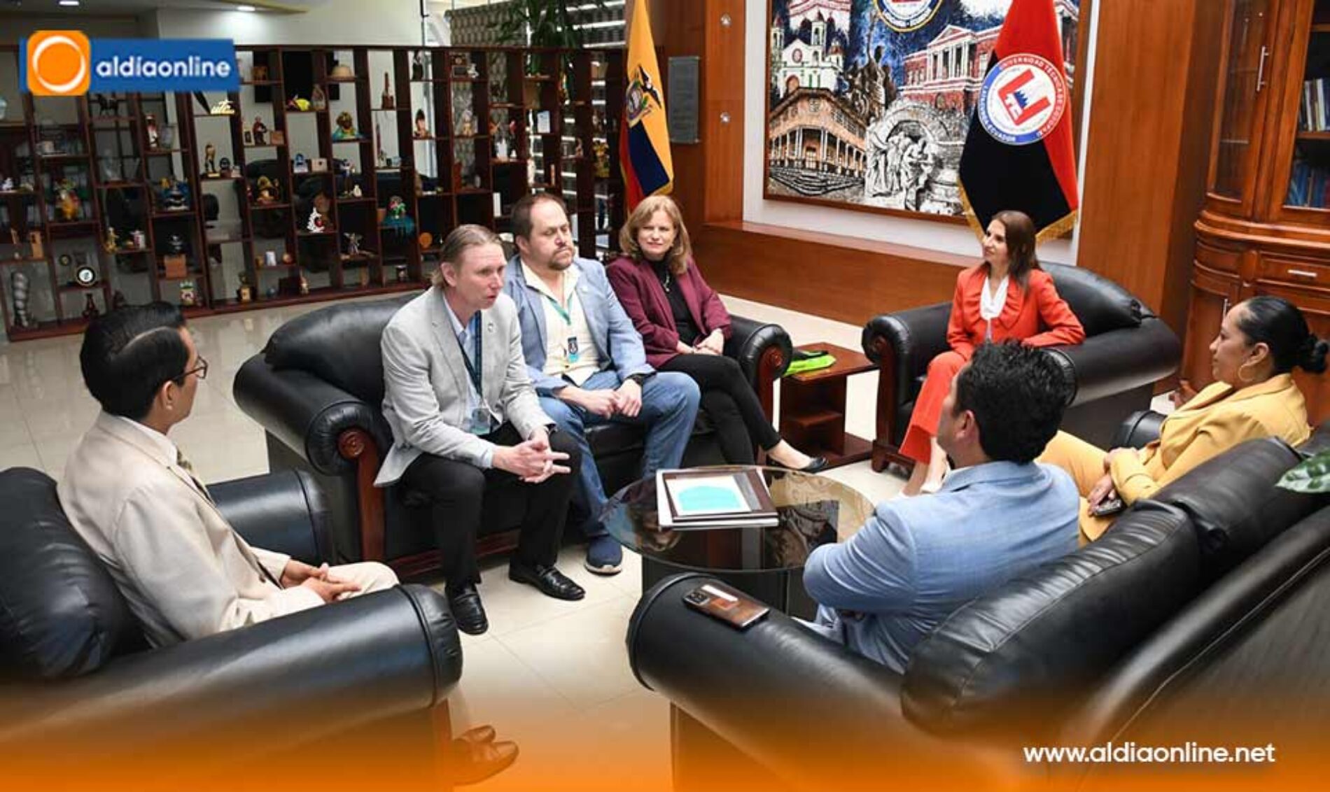 RECONOCIMIENTO INTERNACIONAL DE CAMBRIDGE  RECIBE  LA UNIVERSIDAD TÉCNICA DE COTOPAXI