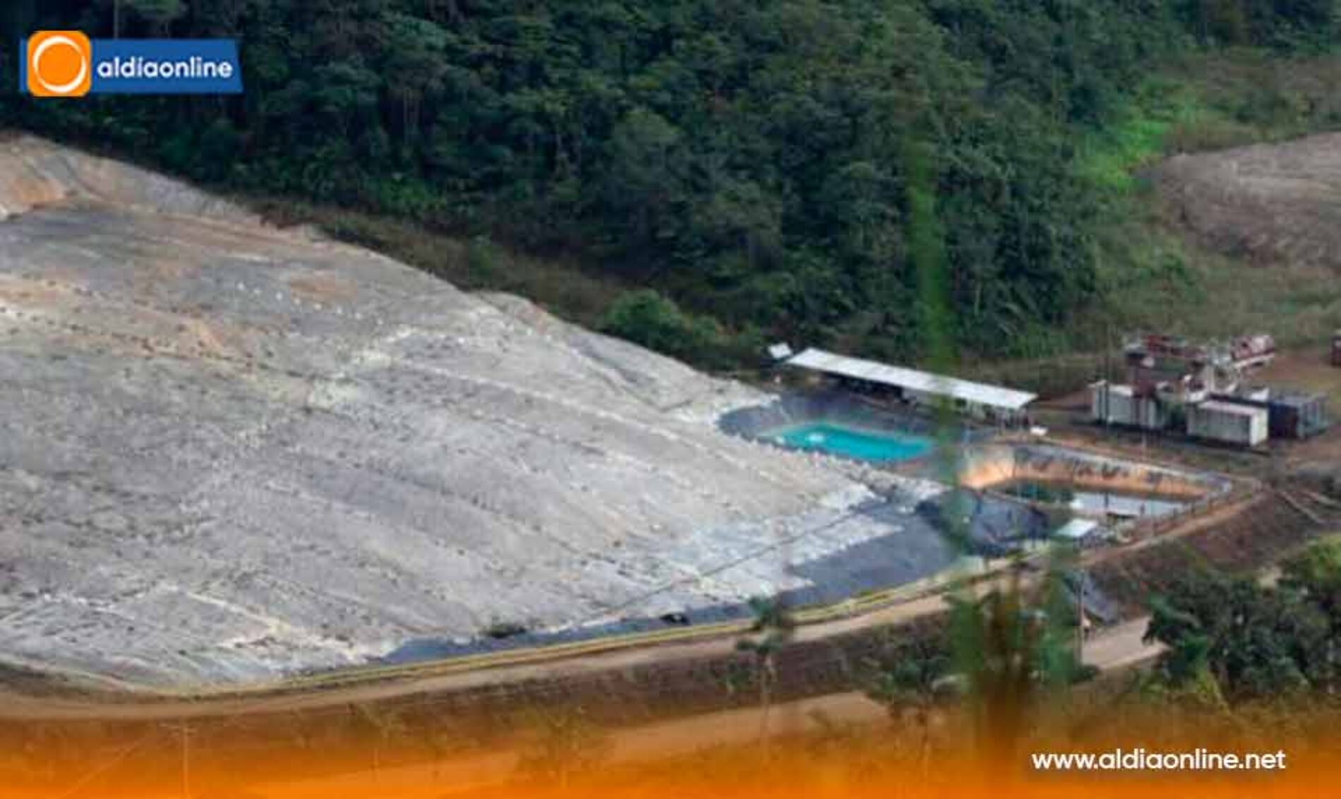 GOBIERNO REVOCA LA LICENCIA AMBIENTAL DEL PROYECTO MINERO LOMA LARGA