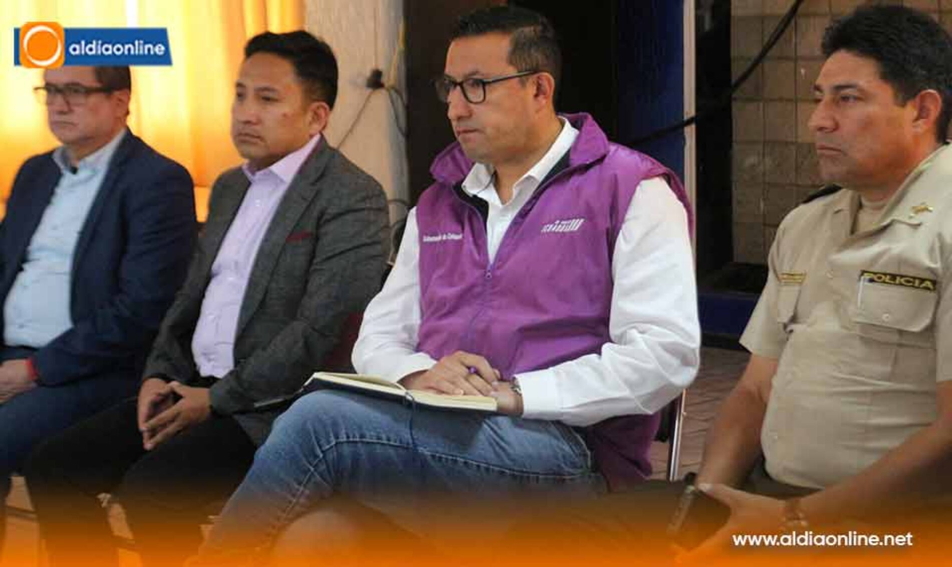 GOBERNADOR DE COTOPAXI MANTUVO REUNIÓN CON DIRIGENTES DEL BARRIO CHAN LLEGANDO ACUERDOS FAVORABLES