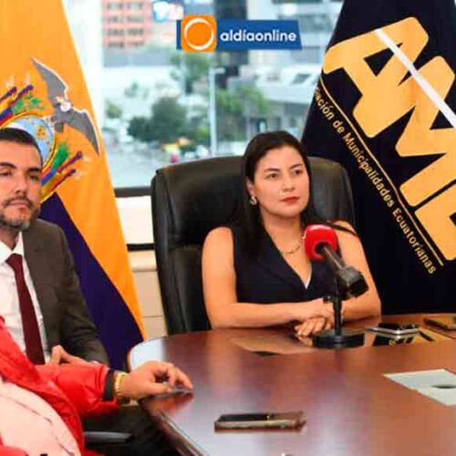 PRESIDENTA, VICEPRESIDENTE Y DIRECTORIO ELECTO DE AME TOMA POSESIÓN OFICIAL DE SUS CARGOS
