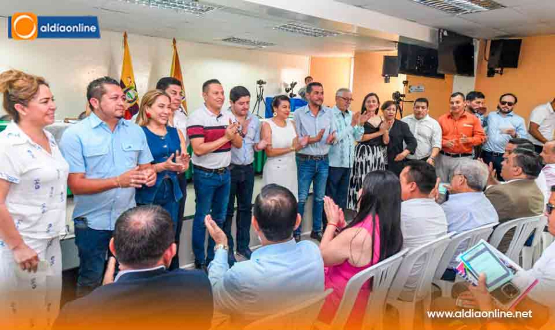 YURI COLORADO (MUISNE) E HIPÓLITO CARRERA (LA MANÁ) ALCALZARON LA PRESIDENCIA Y PRIMERA VICEPRESIDENCIA DE AME RESPECTIVAMENTE