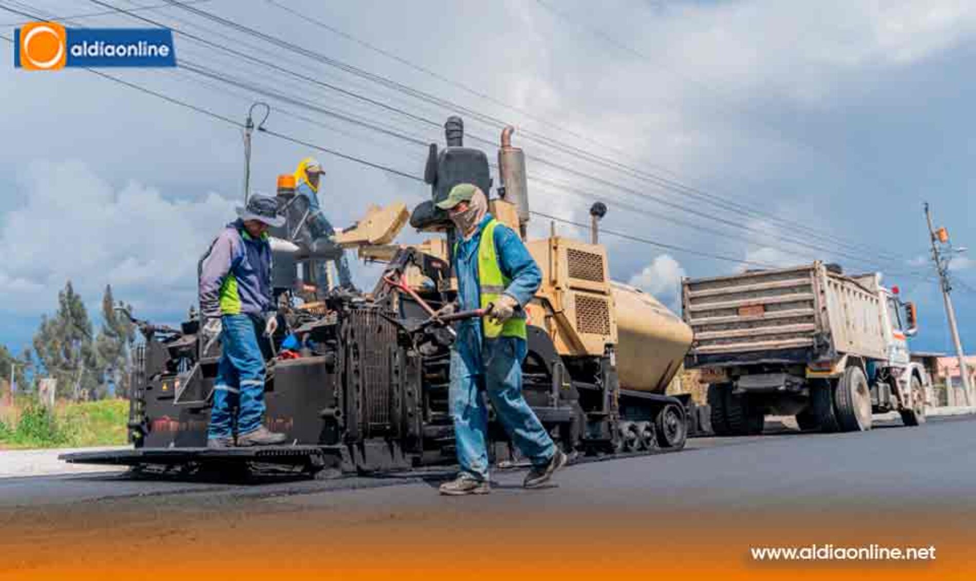 PARQUE LINEAL Y ASFALTO VÍA LA FLORESTA-GUAMANÍ NARVÁEZ PRÓXIMO A ENTREGAR EN PARROQUIA GUAYTACAMA (VIDEO)