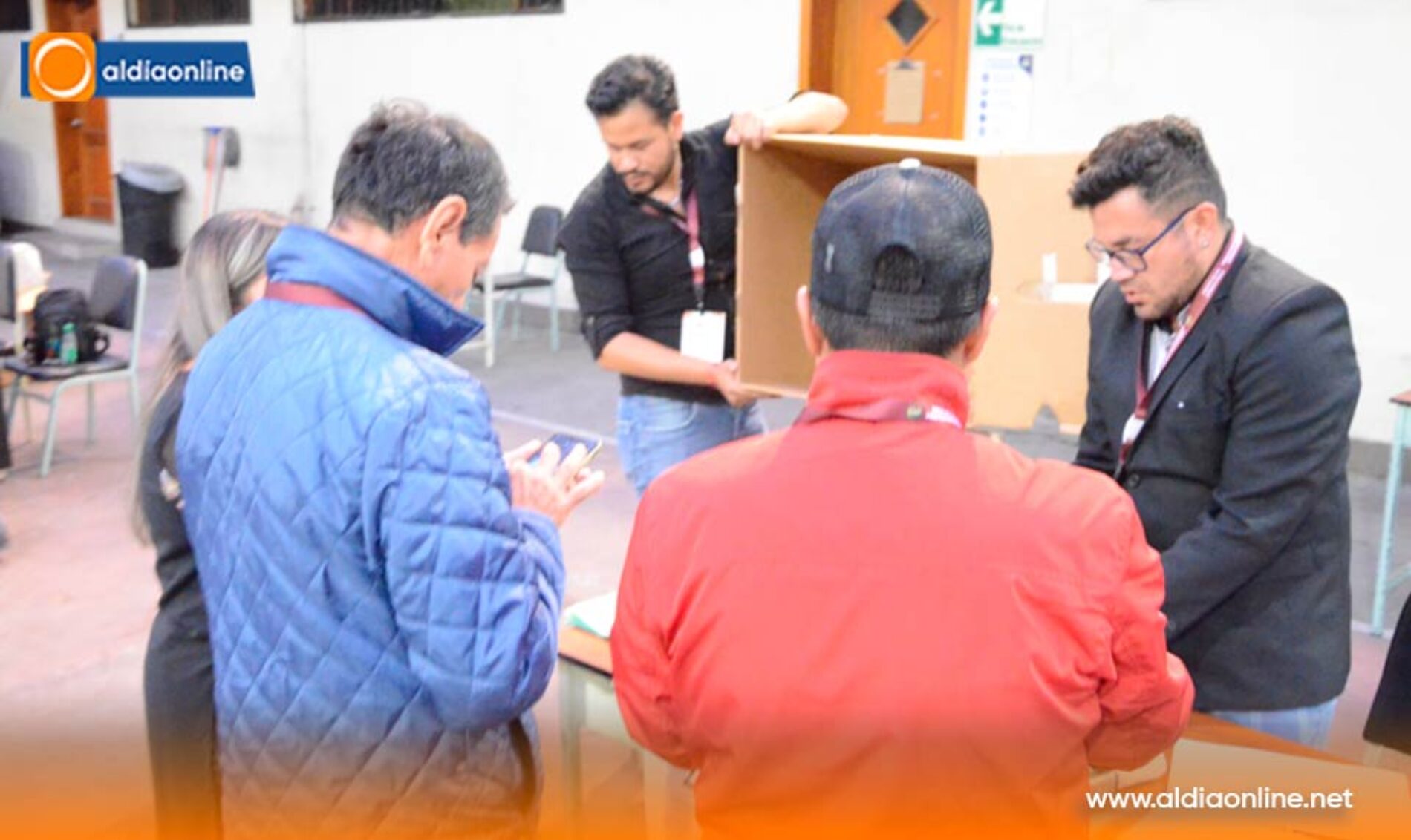 VOTO NULO SE IMPUSO EN LAS ELECCIONES DEL SINDICATO DE CHOFERES PROFESIONALES DE COTOPAXI (VIDEO)