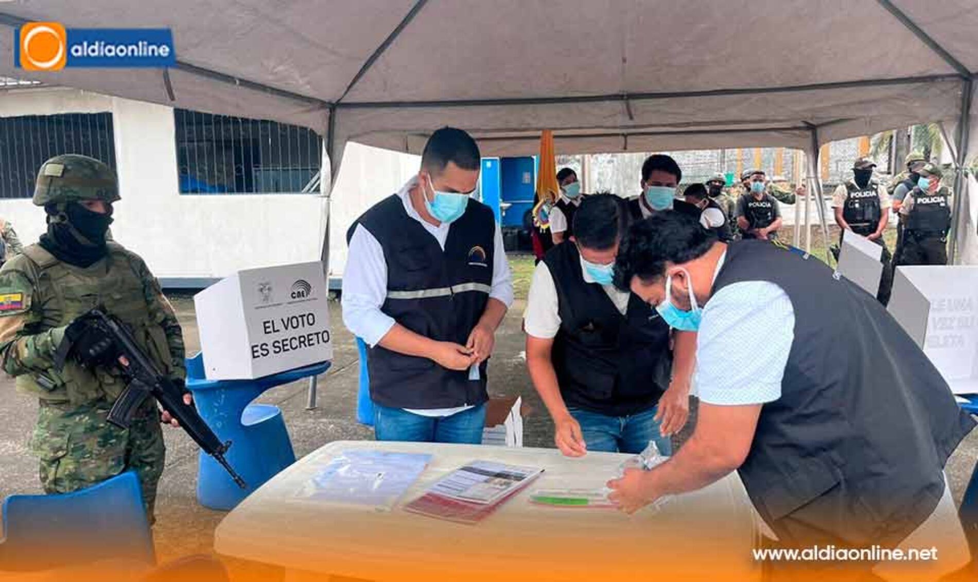 EJÉRCITO ECUATORIANO CUSTODIA EL VOTO DE PERSONAS PRIVADAS DE LIBERTAD EN LOS RÍOS