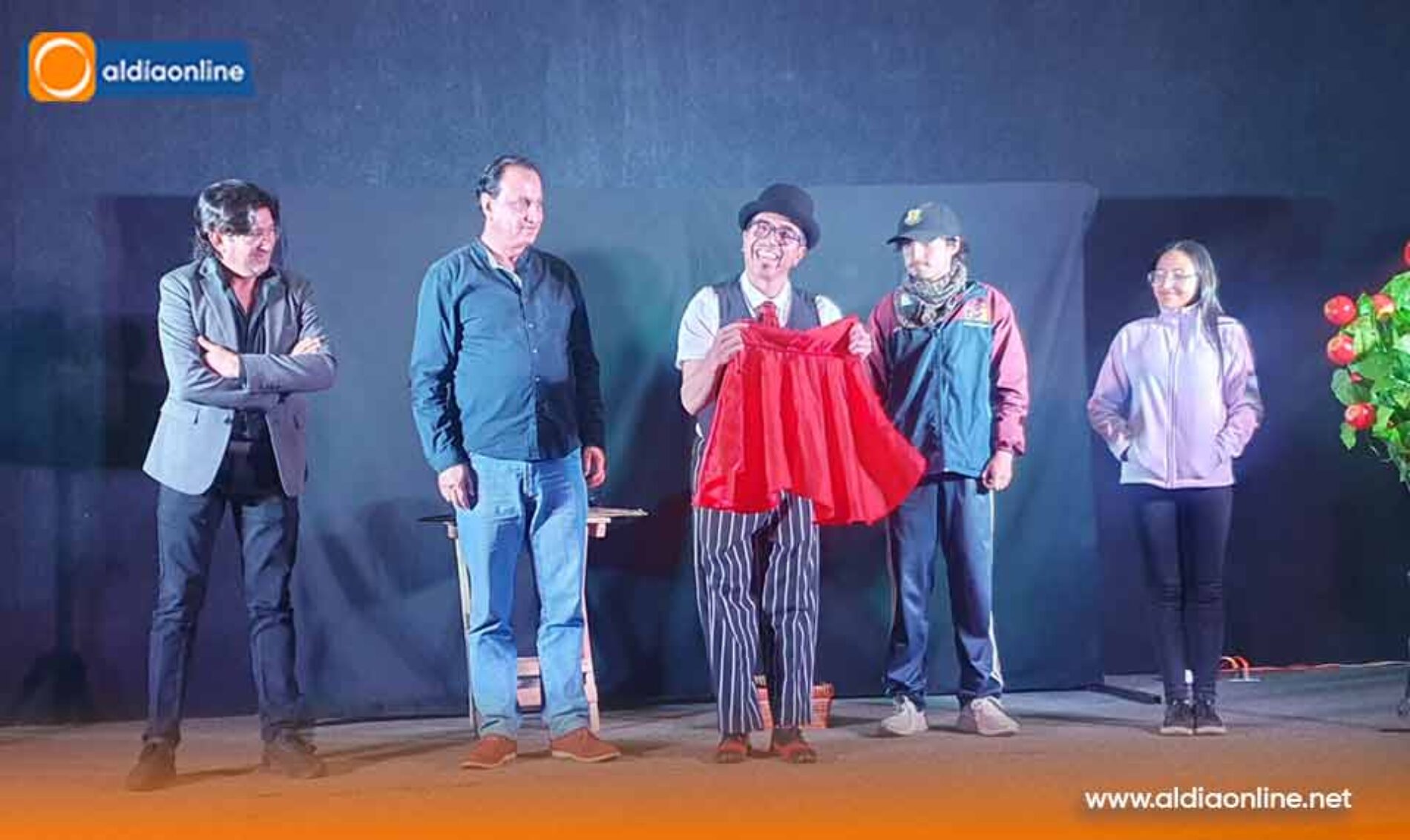 CINE, POESÍA Y COLECCIONISMO MARCAN LA AGENDA CULTURAL DE LATACUNGA.