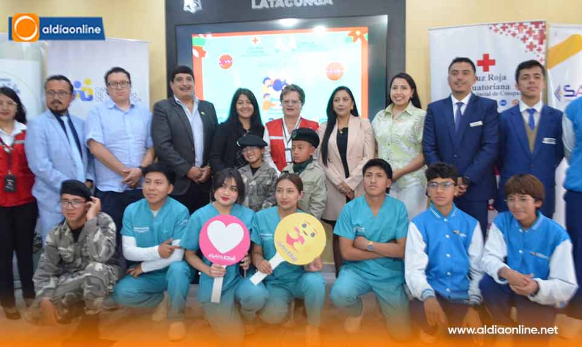 CRUZ ROJA COTOPAXI LANZA CAMPAÑA “¡ABRÁZAME NAVIDAD!” PARA LLEVAR ESPERANZA A COMUNIDADES VULNERABLES