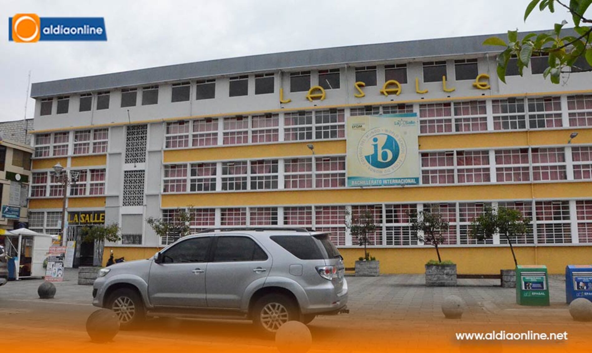 RELIQUIAS DEL SANTO HERMANO MIGUEL LLEGAN A LATACUNGA PARA CELEBRAR EL JUBILEO DE LA EDUCACIÓN.(VIDEO)