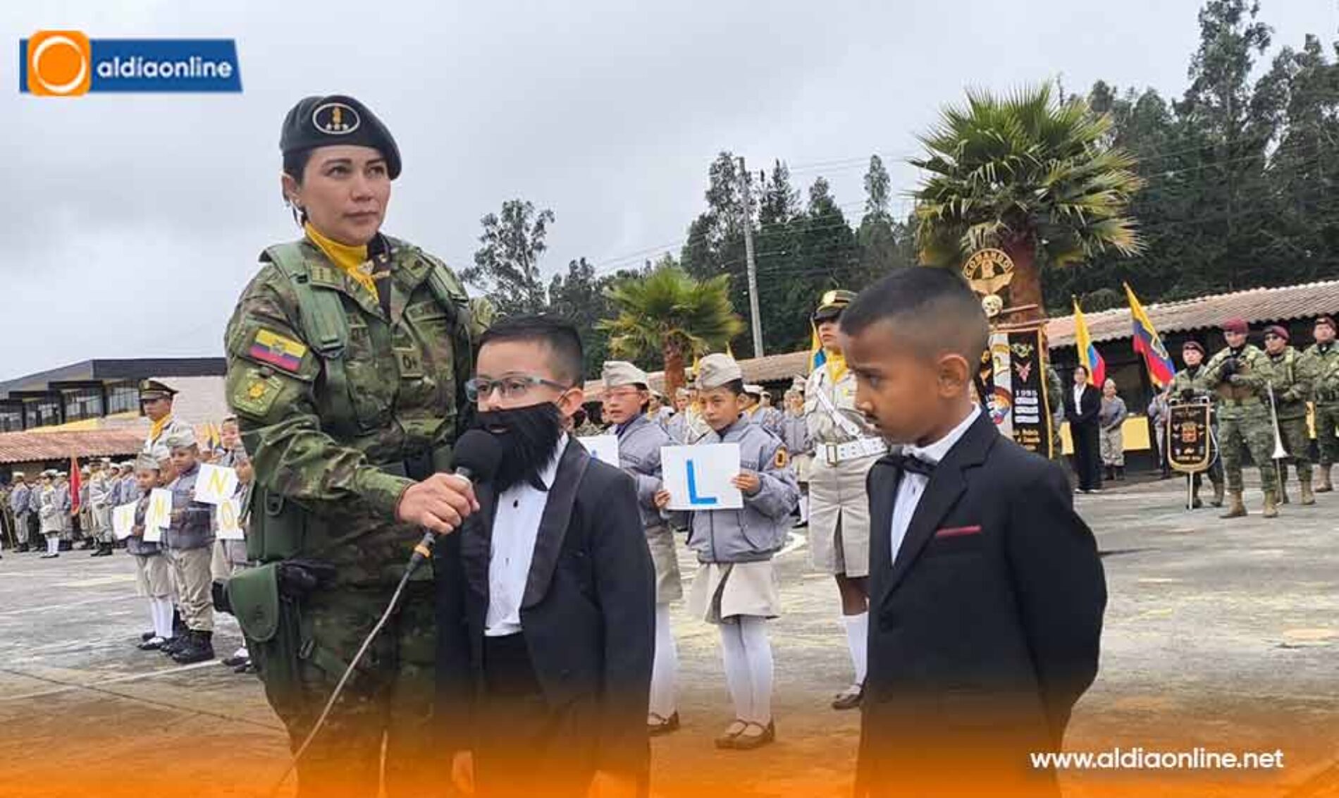 CONMEMORACIÓN DEL DÍA DEL HIMNO NACIONAL SE REALIZÓ EN EL COLEGIO MILITAR NO. 13 “PATRIA”