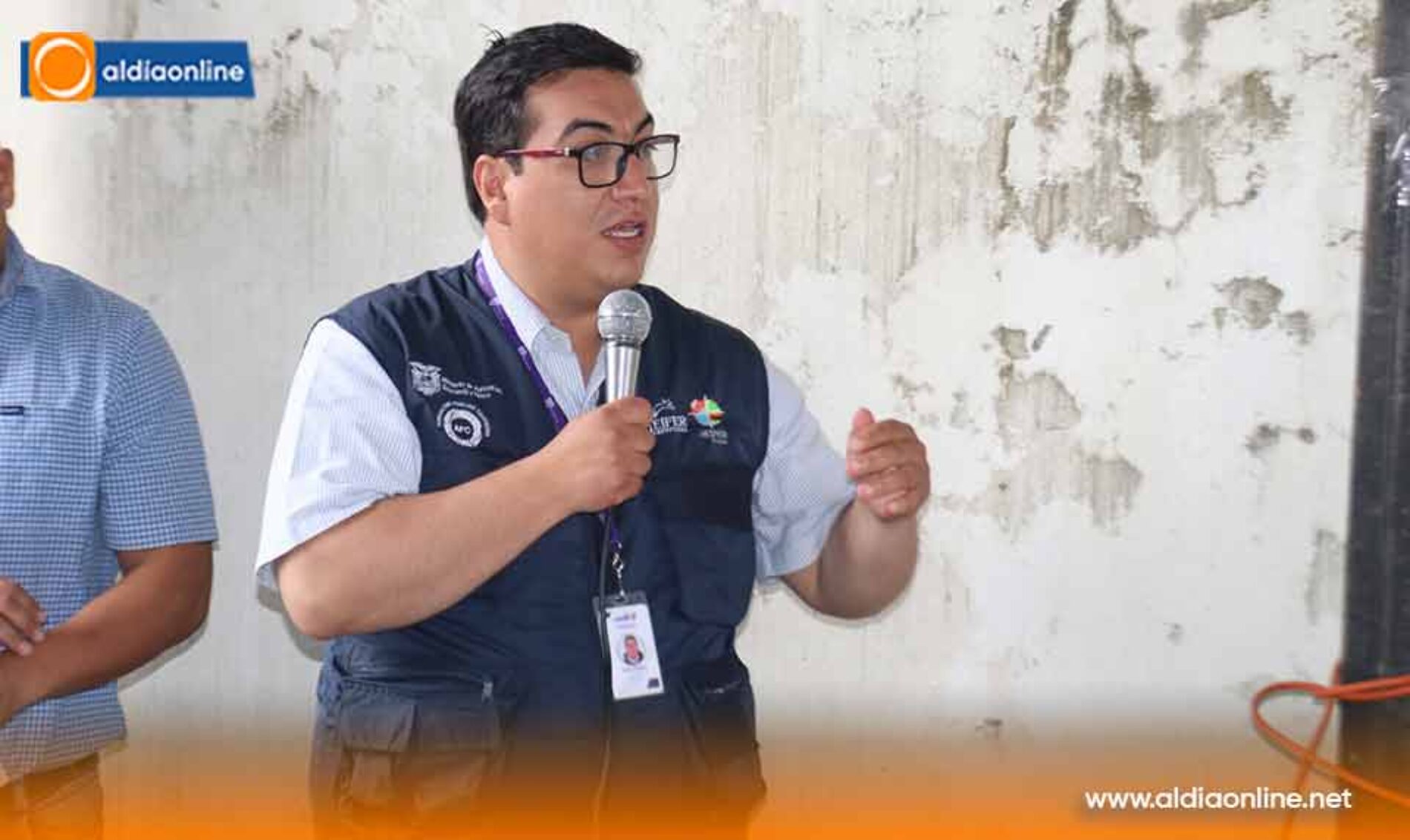 GOBERNADOR PARTICIPA EN LA ENTREGA DE PAQUETES TECNOLÓGICOS PARA FORTALECER PRODUCCIÓN AGRÍCOLA EN LA MANÁ