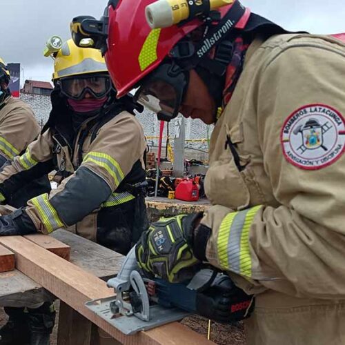 CUERPO DE BOMBEROS DE LATACUNGA FINALIZA CON ÉXITO EL CURSO DE BÚSQUEDA Y RESCATE EN ESTRUCTURAS COLAPSADAS (BREC)