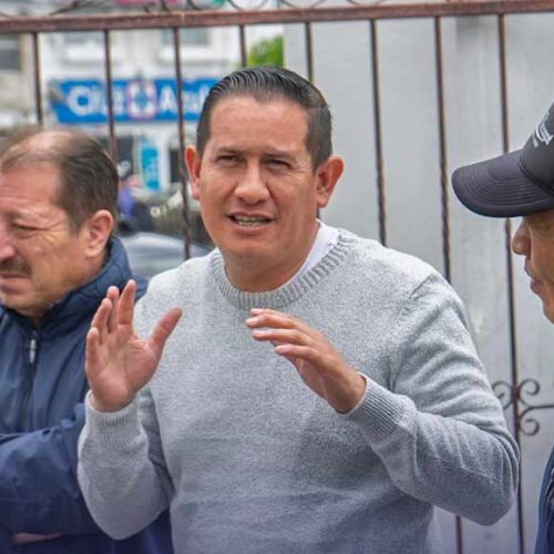 AUTORIDADES COORDINAN ACCIONES PARA INTERVENIR Y CONSERVAR LA IGLESIA MATRIZ DE SAQUISILÍ
