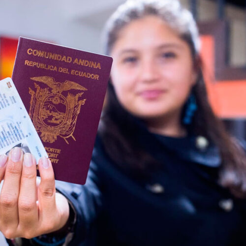 CIUDADANÍA PODRÁ SUFRAGAR CON LA CÉDULA O PASAPORTE VIGENTES O CADUCADOS