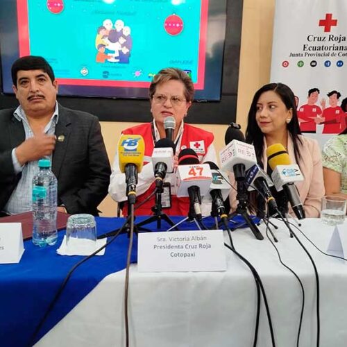 CRUZ ROJA COTOPAXI LANZA CAMPAÑA “¡ABRÁZAME NAVIDAD!” PARA LLEVAR ESPERANZA A COMUNIDADES VULNERABLES