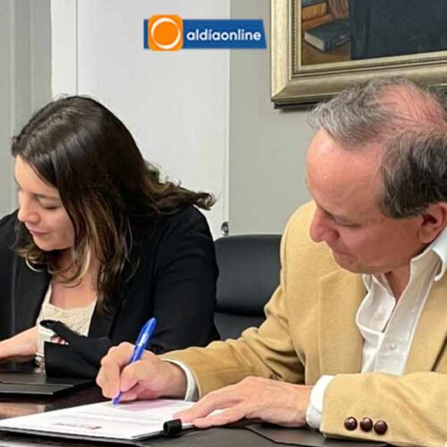 MUNICIPIO DE SALCEDO Y LA UIDE SELLAN ALIANZA ESTRATÉGICA PARA FORTALECER SERVICIOS Y AMPLIAR OPORTUNIDADES ACADÉMICAS