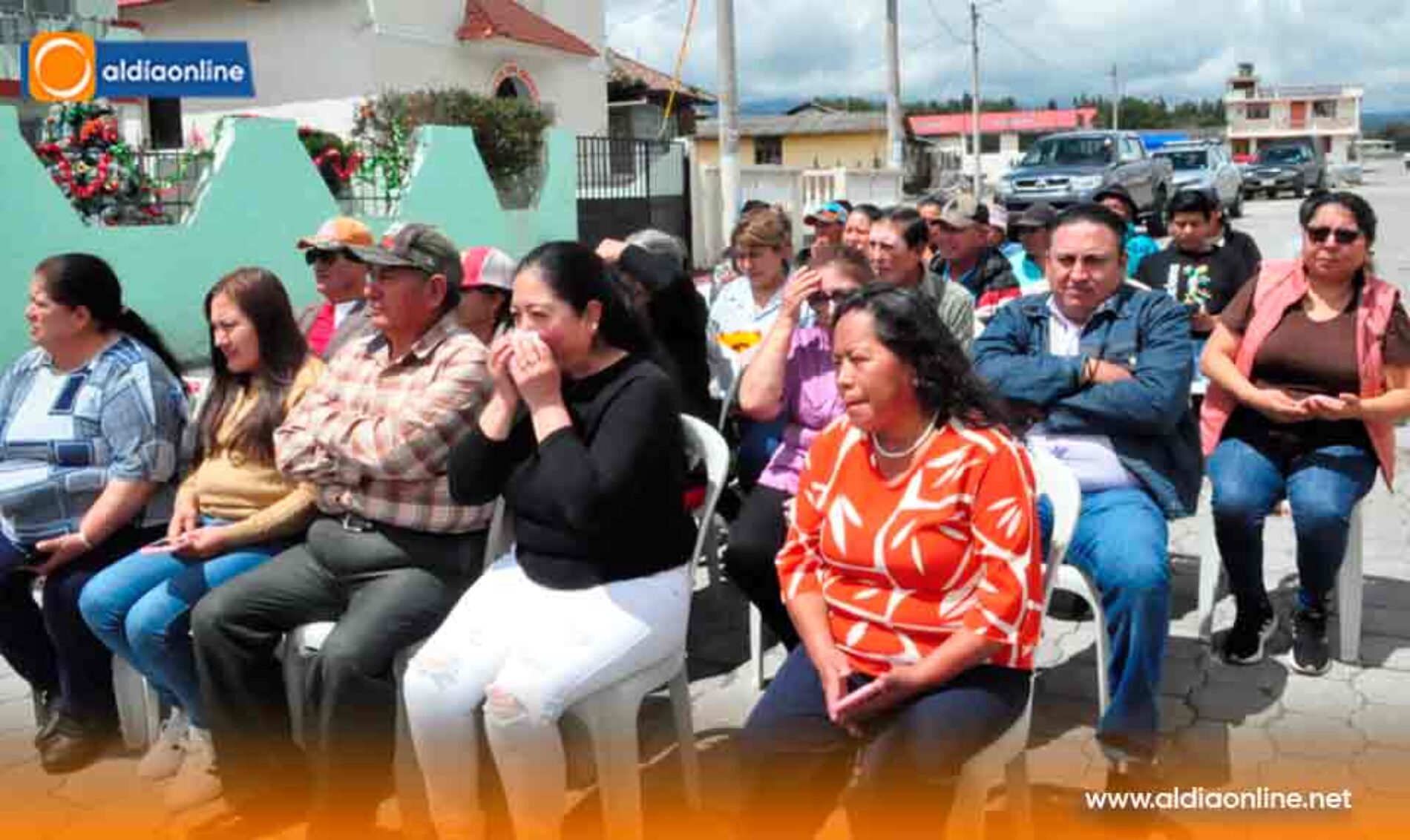 BARRIO GOTERA YÁNEZ INAUGURA 800 METROS DE ADOQUINADO CON APORTE DE LA PREFECTURA DE COTOPAXI. (VIDEO)