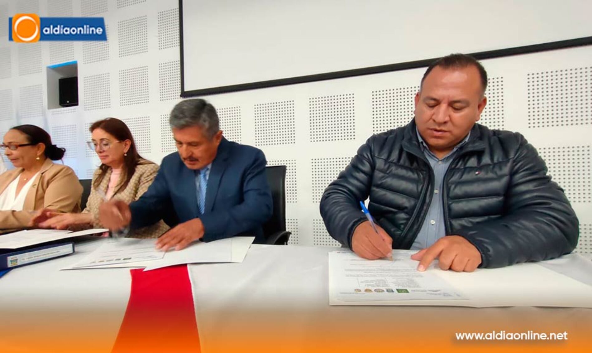 ISUC RATIFICA SU COMPROMISO CON LA EDUCACIÓN Y EL TRABAJO CONJUNTO CON UNIDADES EDUCATIVAS DEL CANTÓN PÍLLARO