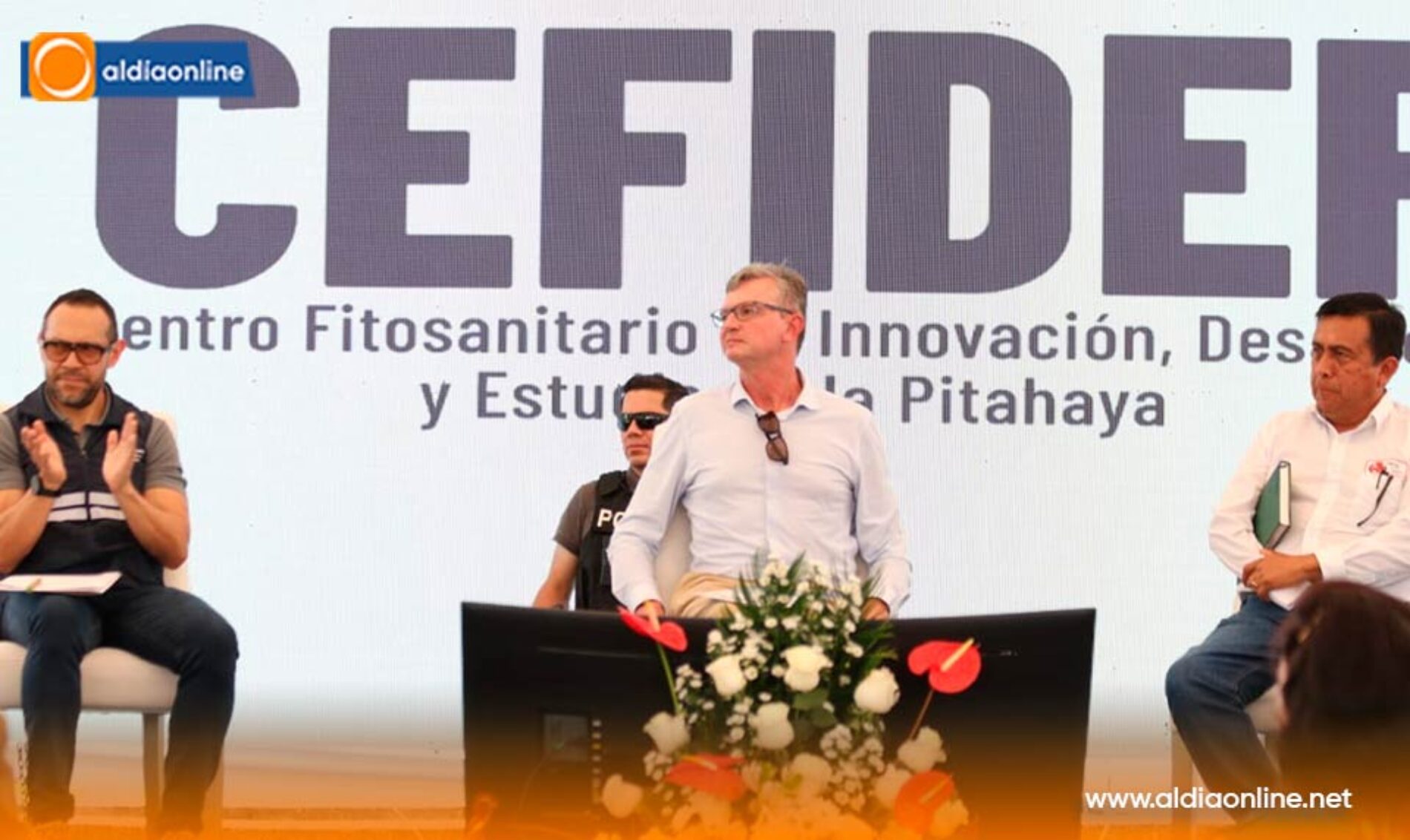 PRESIDENTE NOBOA FORTALECE LA CADENA AGROPRODUCTORA DE LA PITAHAYA