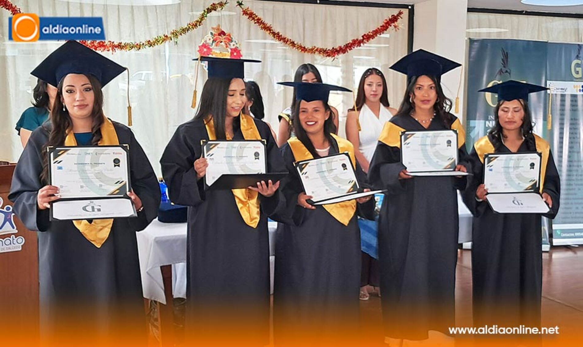 PATRONATO DE SALCEDO FORTALECE LA FORMACIÓN EN SALUD CON GRADUACIÓN DE AUXILIARES DE ENFERMERÍA