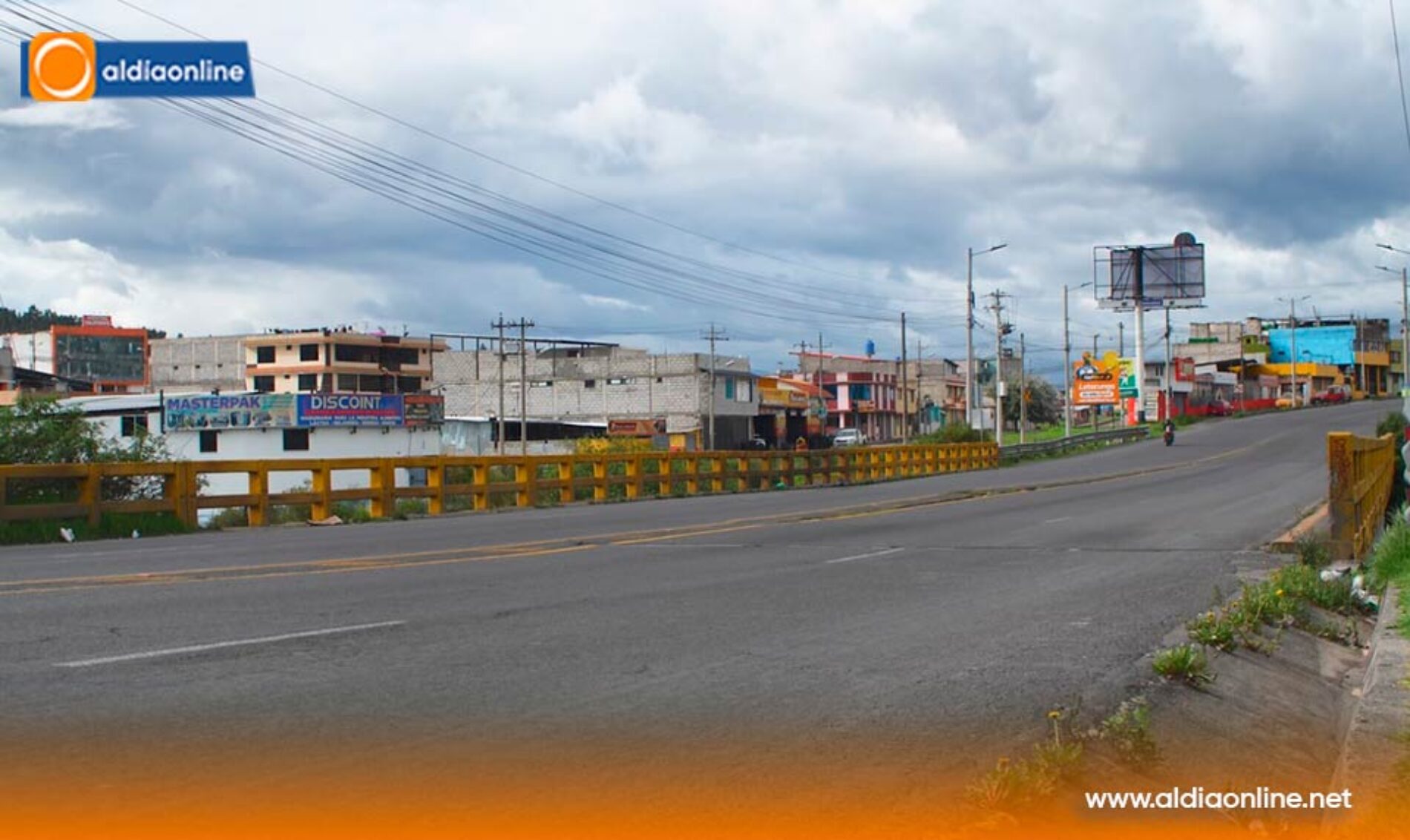 INICIA EL CAMBIO DE JUNTAS DE NEOPRENO PUENTE DE LA AV. ELOY ALFARO (CARRIL DERECHO: SUR  NORTE)