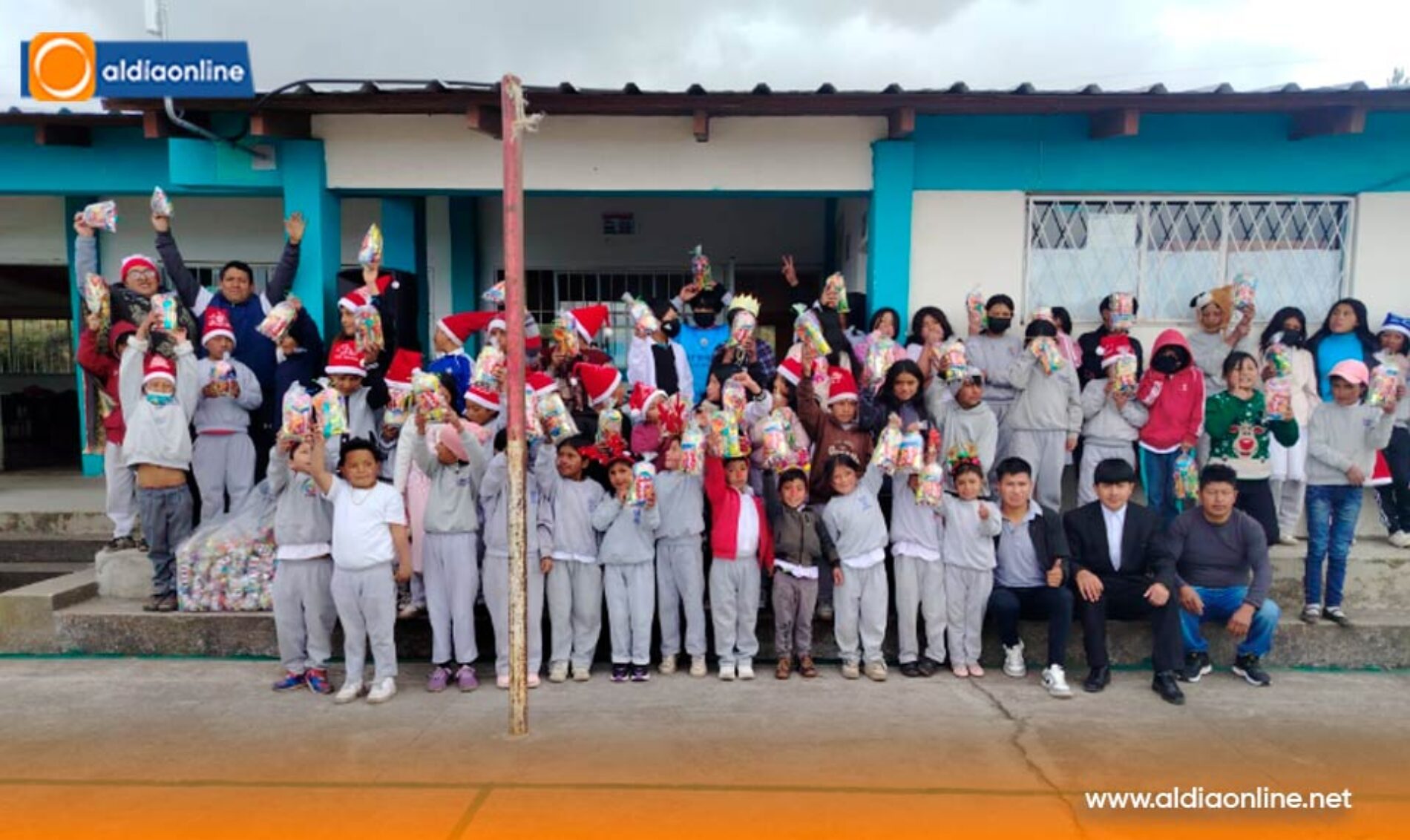 COMUNIDAD 25 DE DICIEMBRE DE PUJILÍ, CELEBRÓ UNA JORNADA NAVIDEÑA GRACIAS UN GESTO  QUE CRUZÓ FRONTERAS