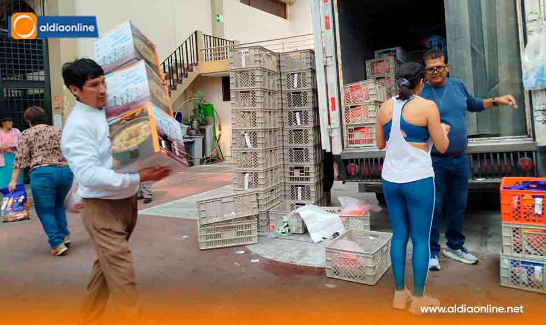 SINDICATO DE CHOFERES PROFESIONALES DE COTOPAXI ENTREGA AGUINALDO NAVIDEÑO A MÁS DE 1.100 SOCIOS (VIDEO)