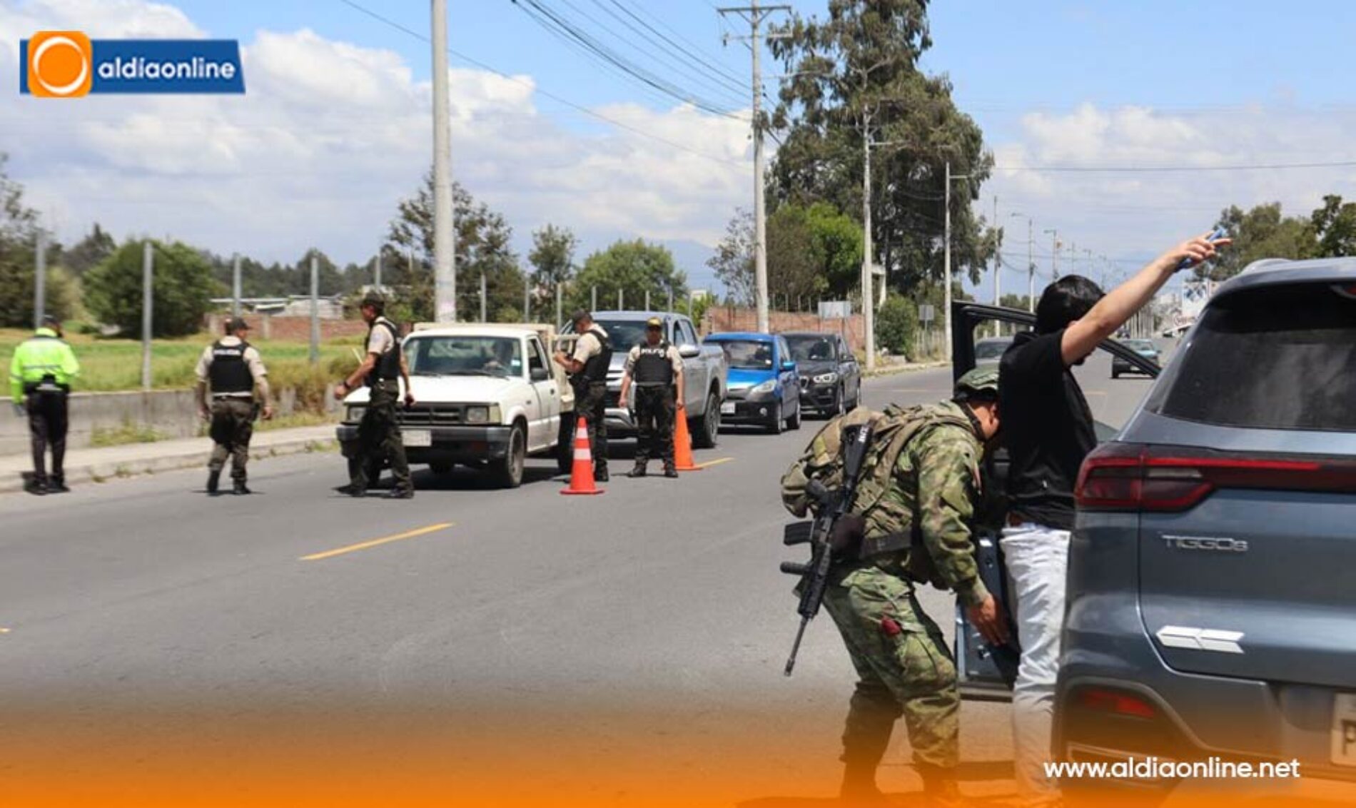 OPERATIVO CAMEX REFUERZA CONTROLES DE SEGURIDAD EN EL INGRESO A SALACHE, EN LATACUNGA