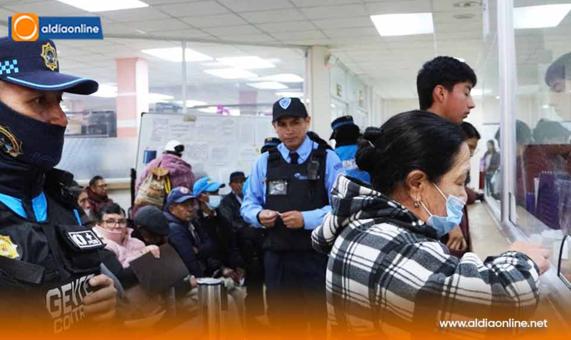 MUNICIPIO DE PUJILÍ GARANTIZA NORMALIDAD EN EL COBRO DE IMPUESTOS Y ATENCIÓN ORDENADA A LA CIUDADANÍA