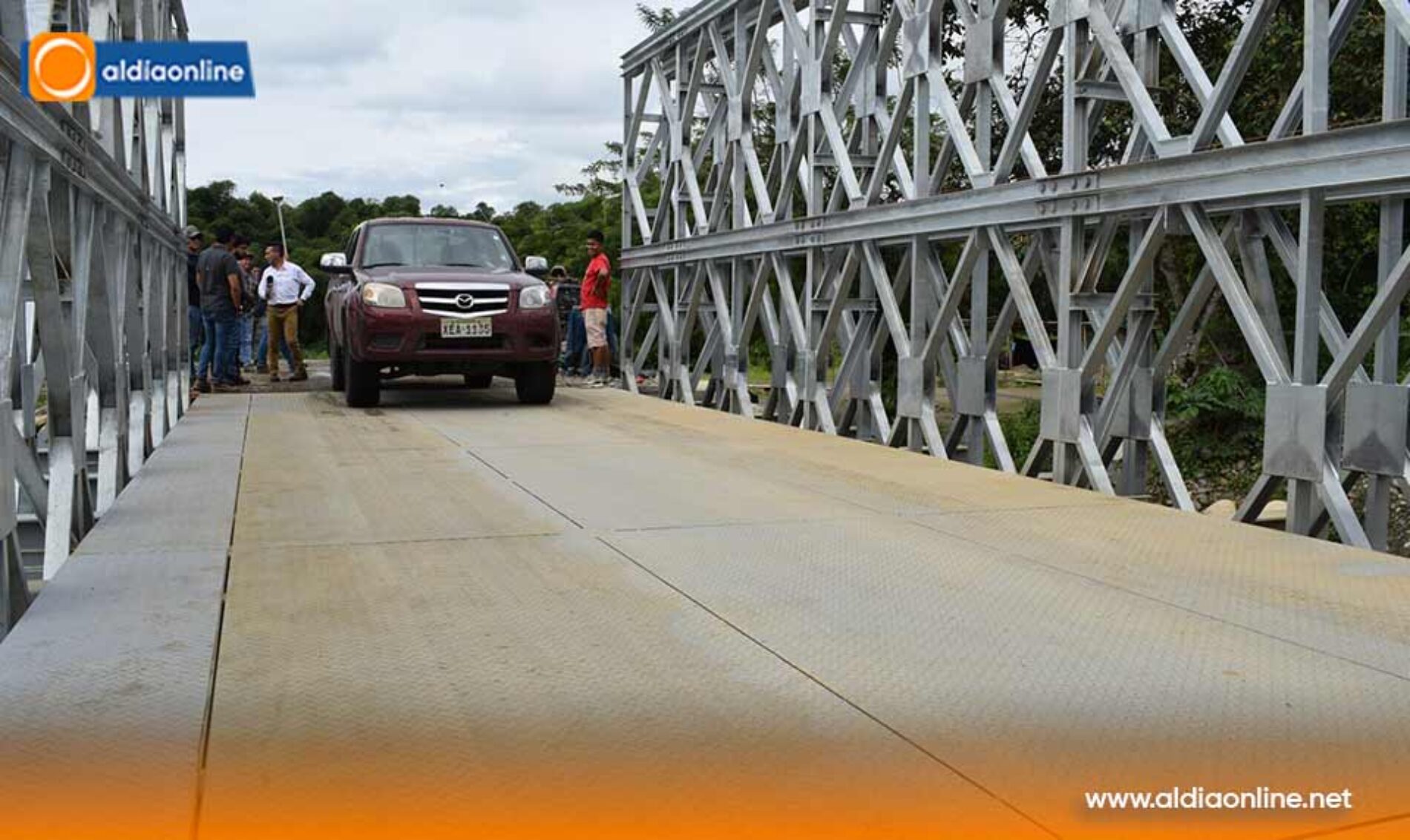 PUENTE LA ENVIDIA SUPERA CON ÉXITO PRUEBA DE CARGA Y GARANTIZA CONECTIVIDAD ENTRE LA MANÁ Y PANGUA