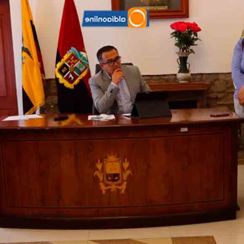 ALCALDE SUBROGANTE DE PUJILÍ RAÚL ARROYO OFRECE ATENCIÓN DIRECTA Y SIN INTERMEDIARIOS ABRE SUS PUERTAS A LA CIUDADANÍA