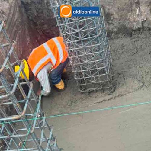 AVANZA CONSTRUCCIÓN DEL COLISEO DE COCHAPAMBA, UN PROYECTO QUE TRANSFORMARÁ A LA COMUNIDAD