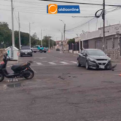 IMPRUDENCIA AL VOLANTE DEJA UNA PERSONA HERIDA EN FUERTE ACCIDENTE ENTRE AUTOMÓVIL Y MOTOCICLETA