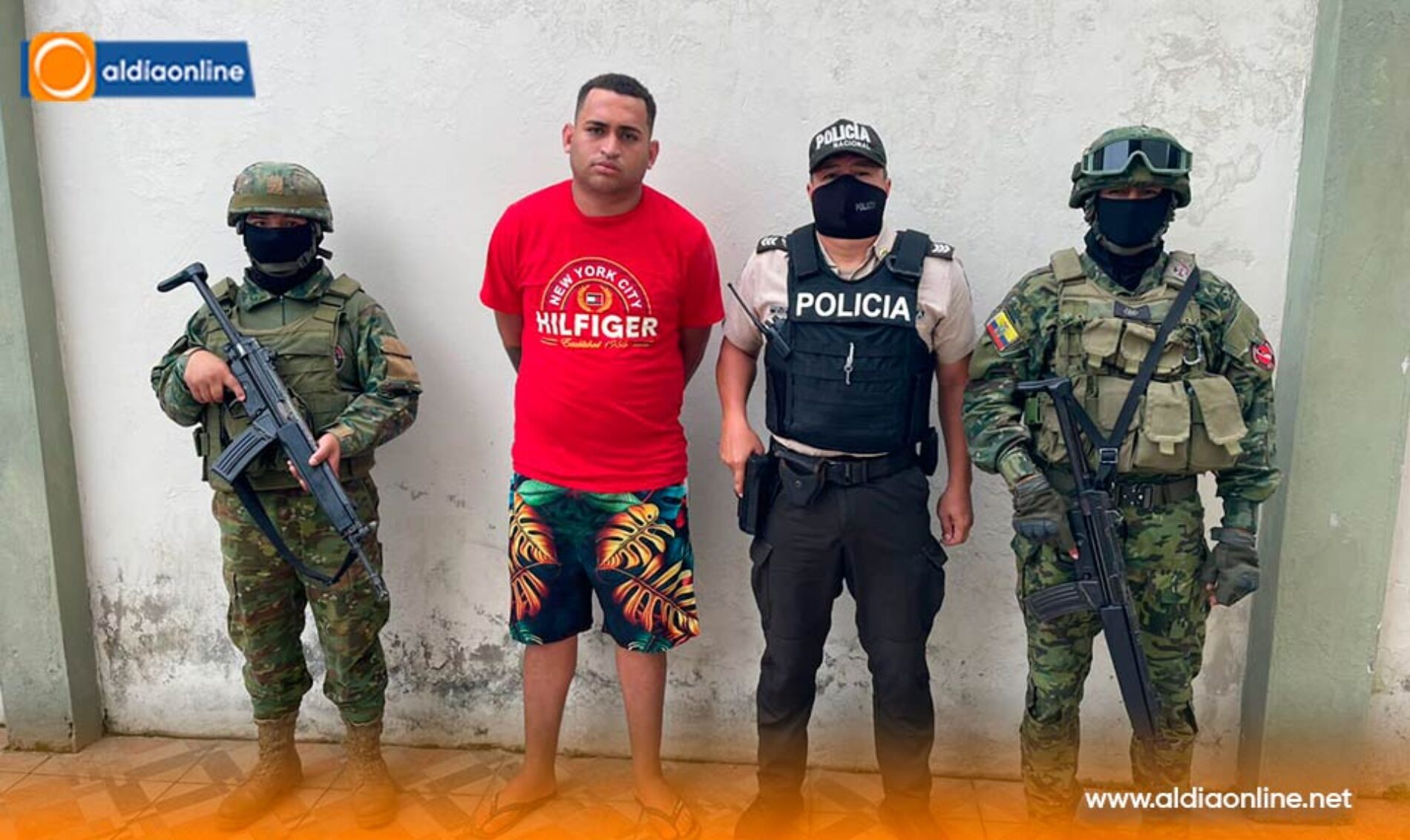EJÉRCITO ECUATORIANO CAPTURA A ALIAS “GUATUSO” CABECILLA DEL GDO “LOS LOBOS” EN QUEVEDO 
