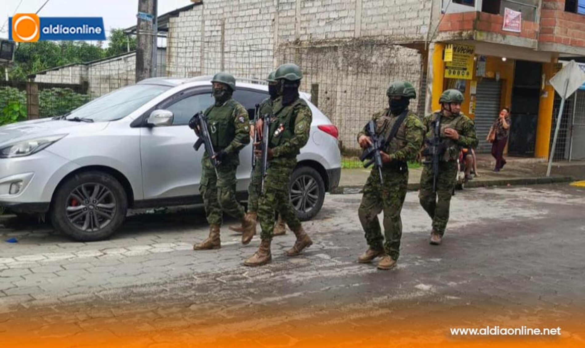 AUTORIDADES DE COTOPAXI INTENSIFICA OPERATIVOS PARA GARANTIZAR LA SEGURIDAD DURANTE EL FERIADO