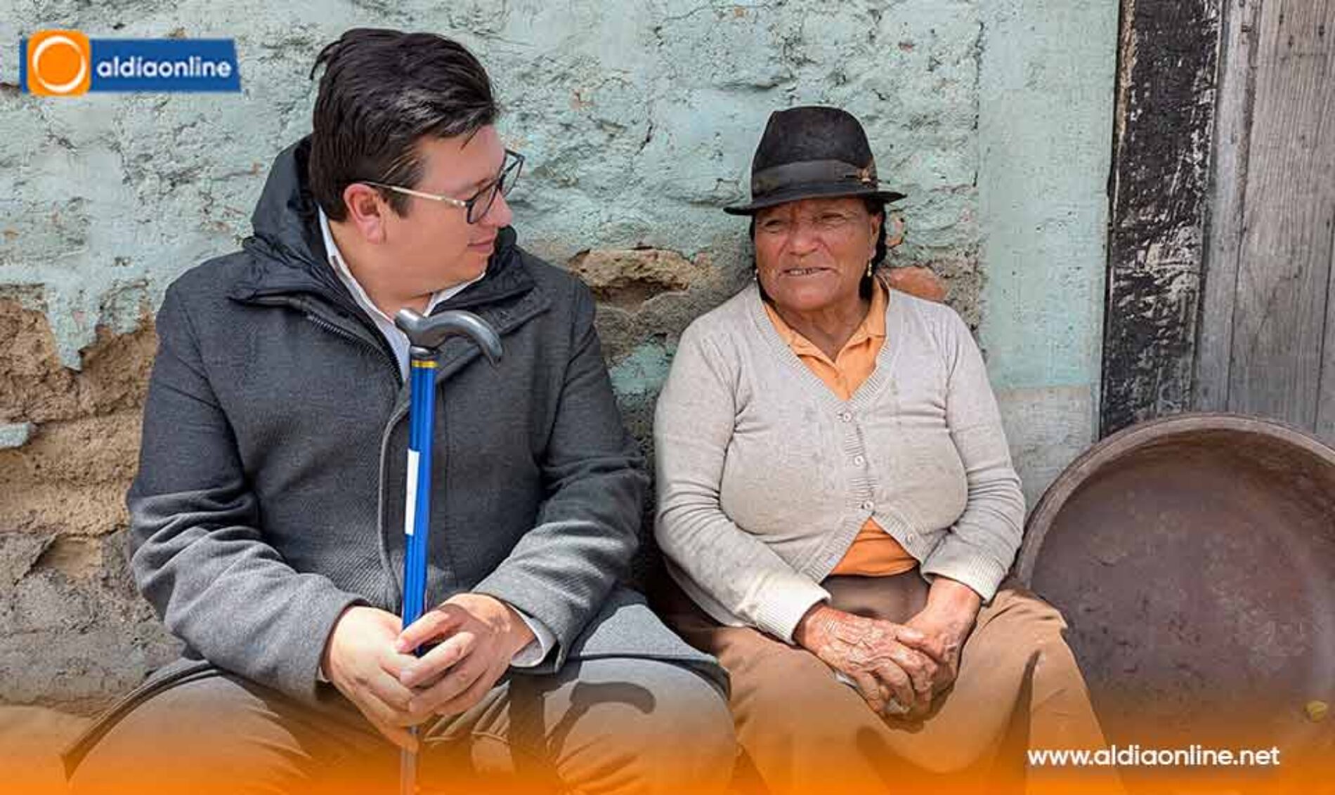 ALCALDÍA DE SALCEDO ENTREGA AYUDAS SOCIALES A ADULTOS MAYORES CON PROBLEMAS DE MOVILIDAD  