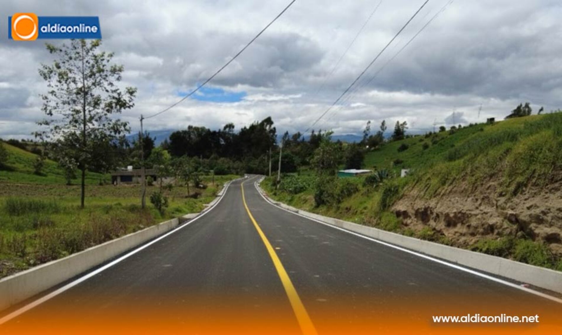 MUNICIPIO DE LATACUNGA INVIERTE MÁS DE 406 MIL DÓLARES EN ASFALTADO VIAL EN PARROQUIA BELISARIO QUEVEDO