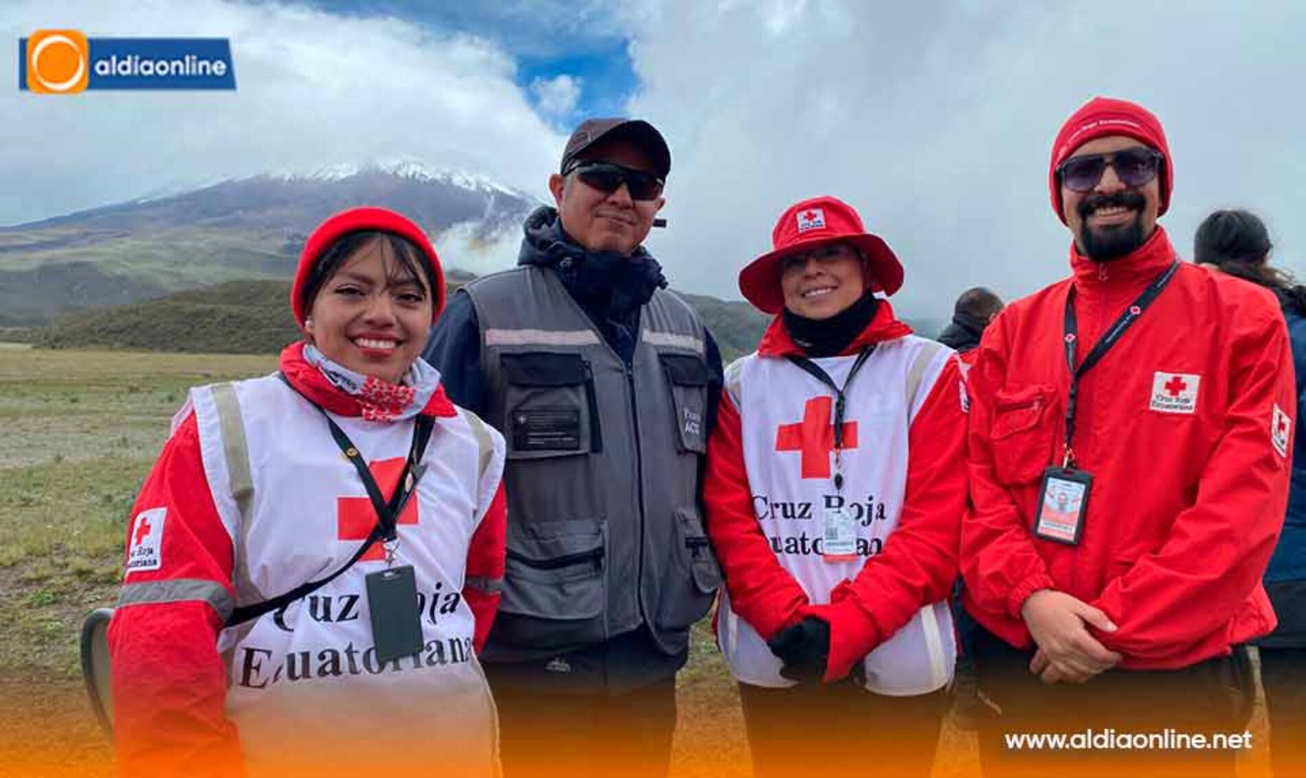 OBSERVADORES VOLCÁNICOS SE REUNIERON EN EL PARQUE NACIONAL COTOPAXI PARA FORTALECER LA VIGILANCIA COMUNITARIA