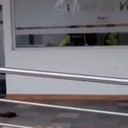 ALLANAMIENTO EN OFICINAS DE BOMBEROS RIOBAMBA SORPRENDE A LA CIUDAD